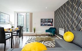 Birmingham City Centre 2Bed - With Balcony & Parking