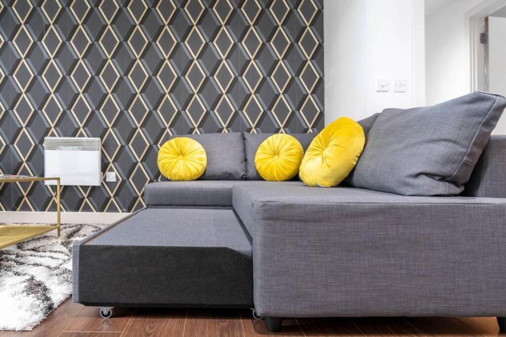 Birmingham City Centre 2Bed - With Balcony & Parking Exterior photo