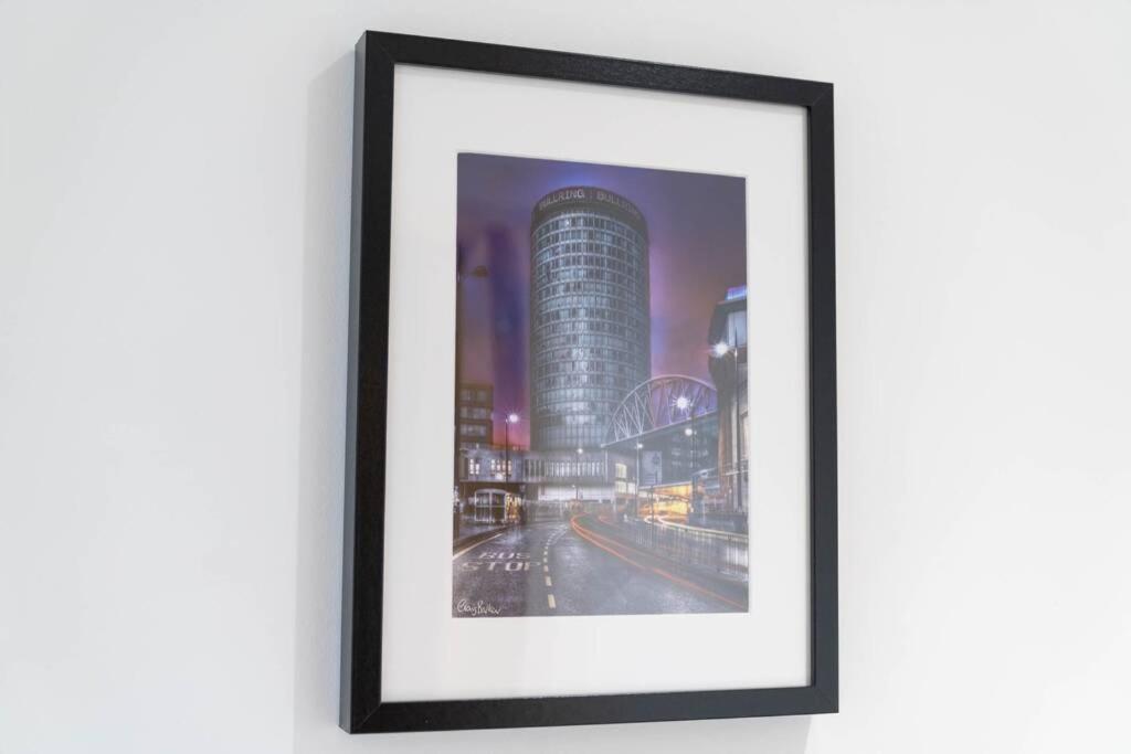 Birmingham City Centre 2Bed - With Balcony & Parking Exterior photo