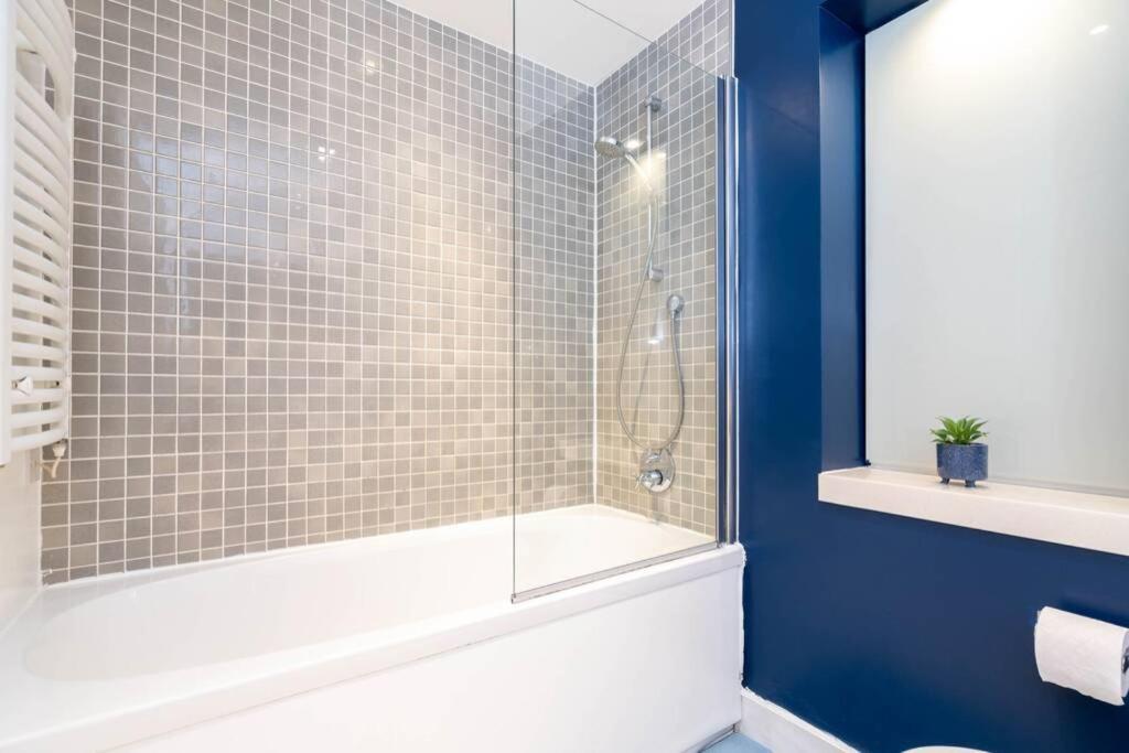Birmingham City Centre 2Bed - With Balcony & Parking Exterior photo